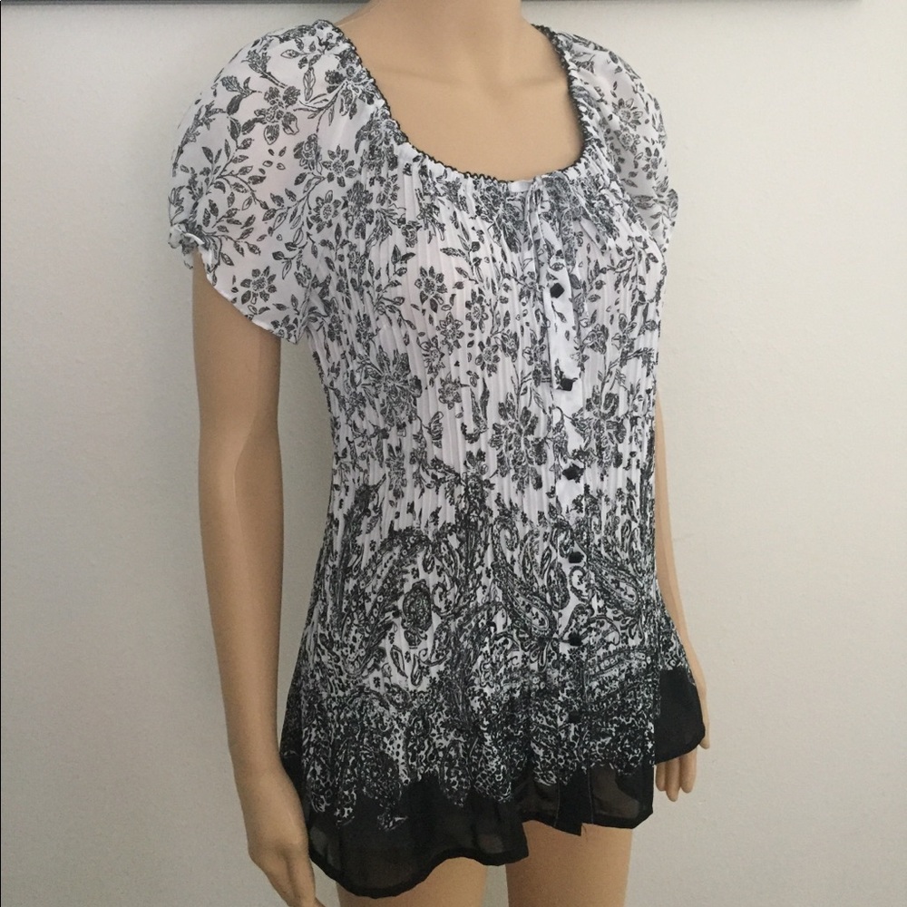 Cute top M